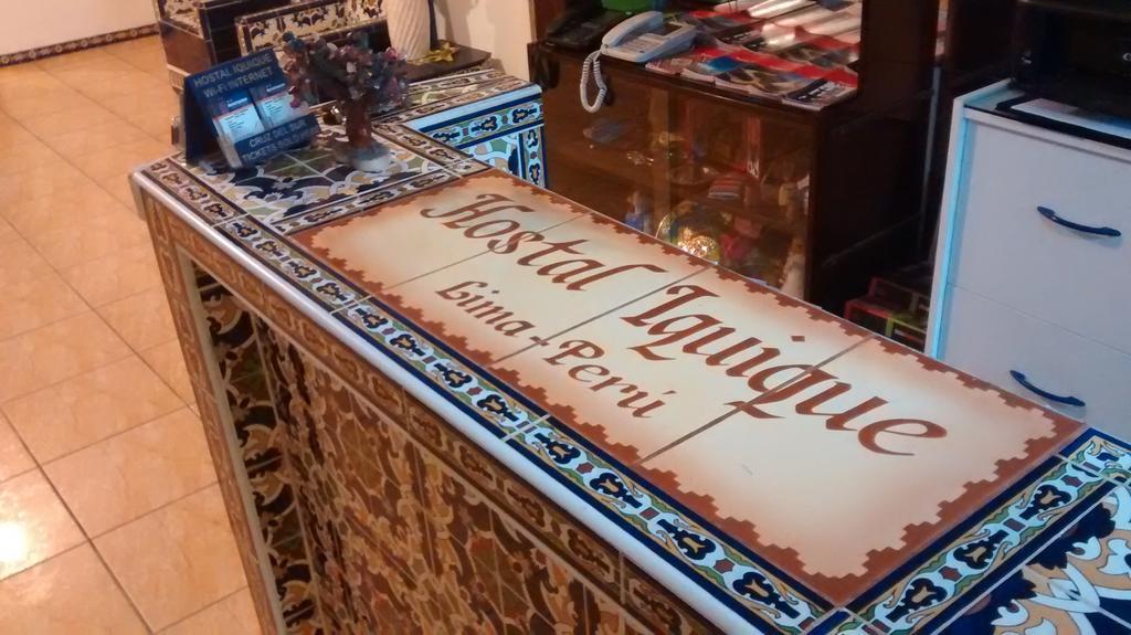 Hostal Iquique Lima Bagian luar foto