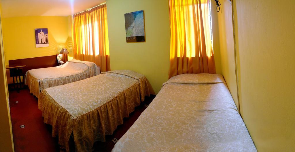 Hostal Iquique Lima Bagian luar foto